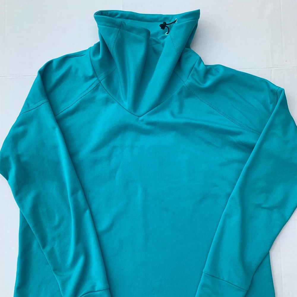 Nike Women’s Large Pullover